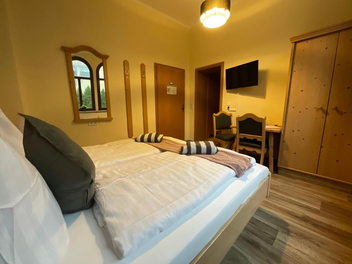 Pension Lindenhof Dresda Esterno foto